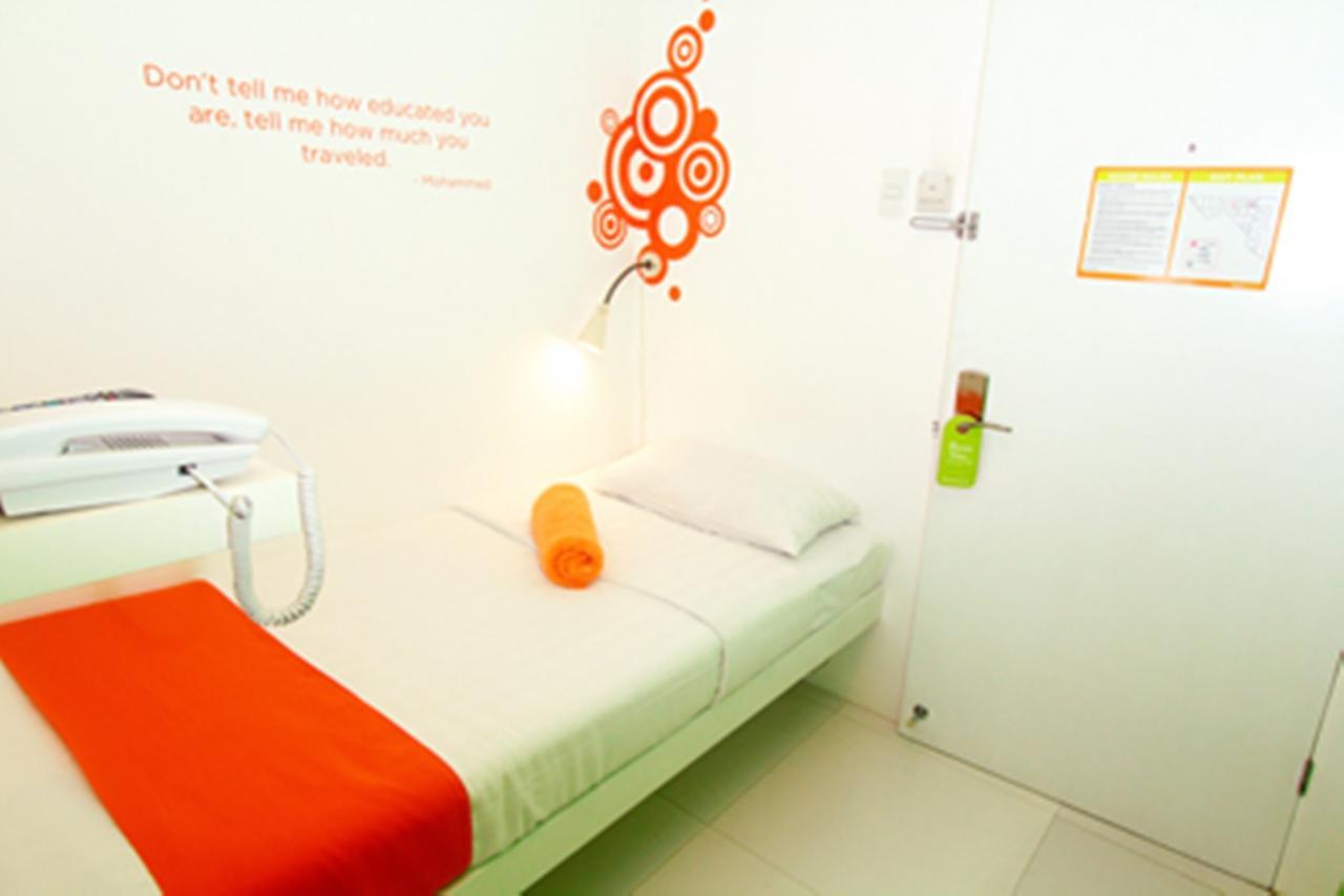 Islands Stay Hotels - Uptown Cebu Buitenkant foto