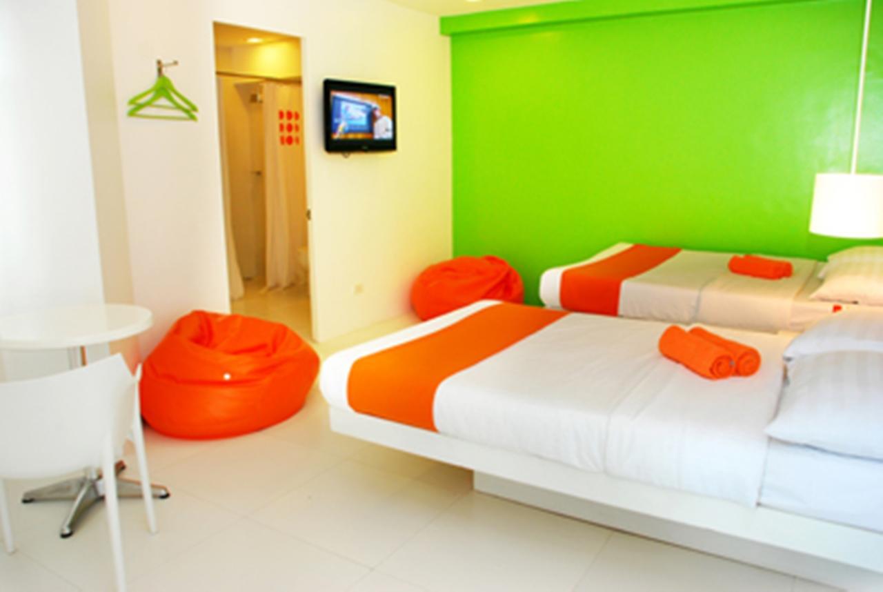 Islands Stay Hotels - Uptown Cebu Buitenkant foto