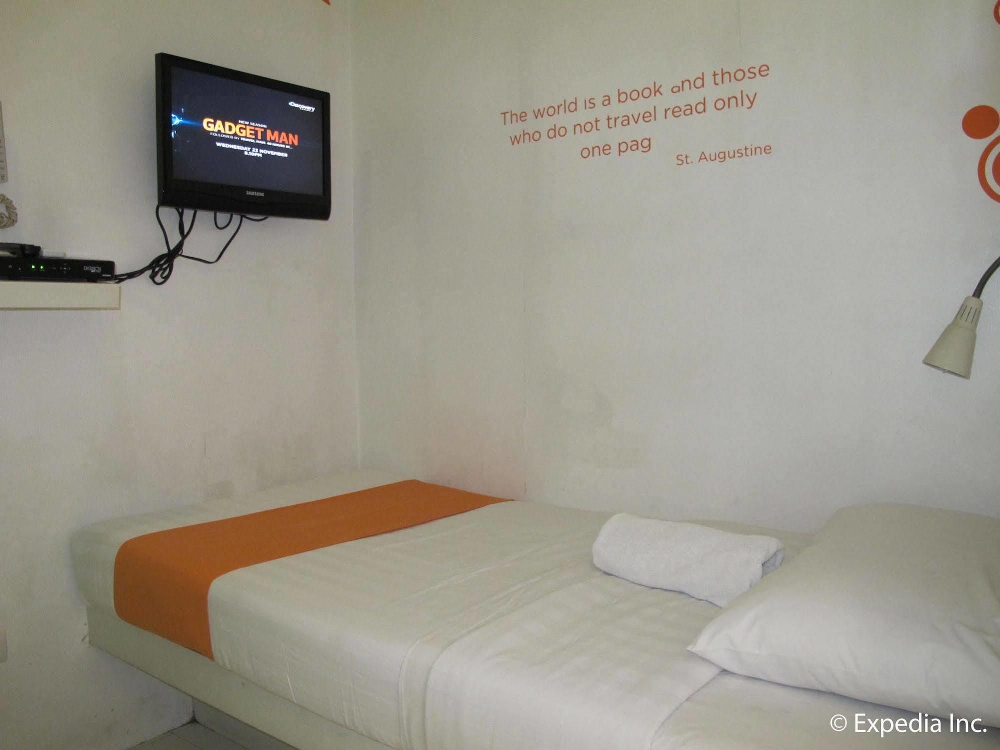 Islands Stay Hotels - Uptown Cebu Buitenkant foto